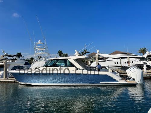 Tiara 48 LS tekniske specifikationer og anmeldelser
